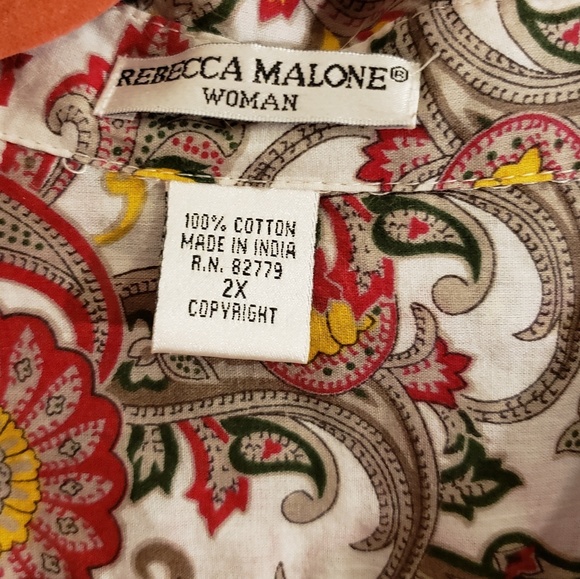 Rebecca Malone Button Down Paisley Blouse - Picture 4 of 4